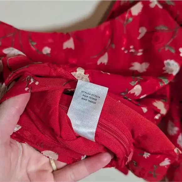 Lulu's red floral tie front long sleeve top - Picture 5 of 14